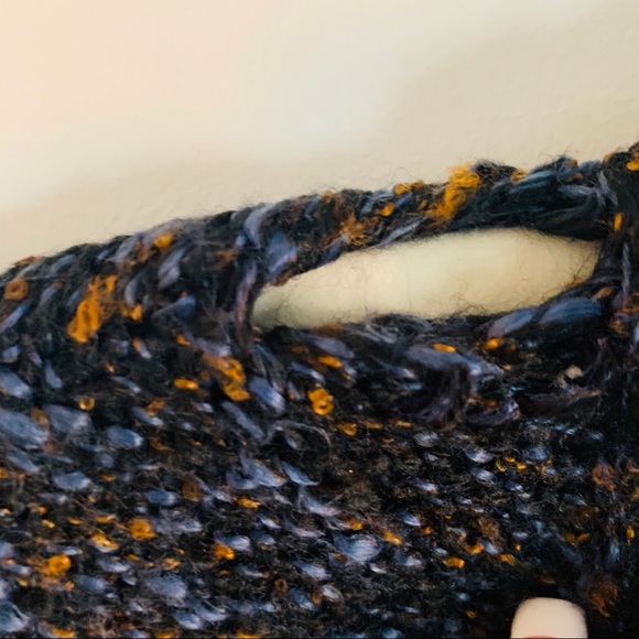 Romeo & Juliet Couture Space Dye Long Line Funnel-Neck Poncho Sweater EUC Sz L - Picture 9 of 10